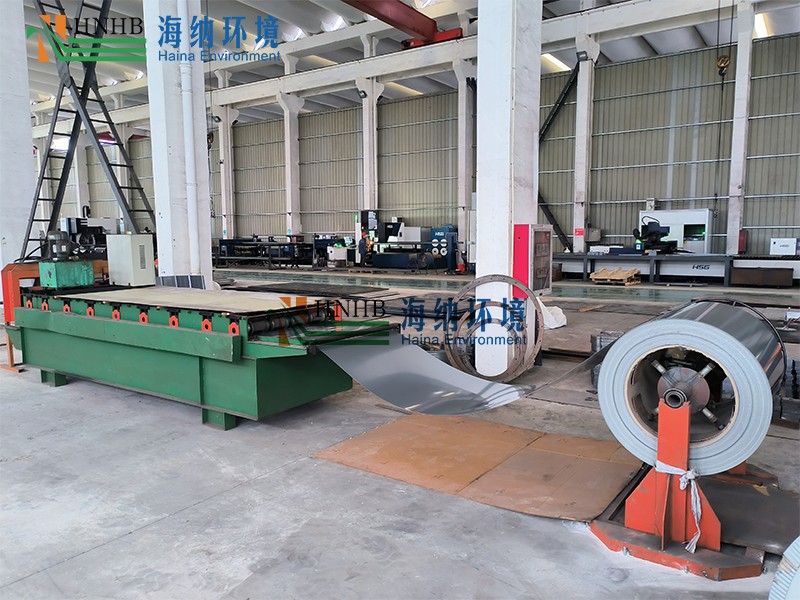 彩鋼瓦壓型機(jī)